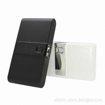 17,600mAh Power Banks with 3 LED Light, 4 Power Indicators and 2 USB Output